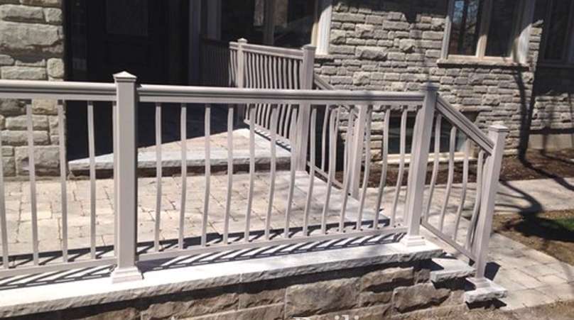 5 Factors that Affect the Cost of Picket Railing